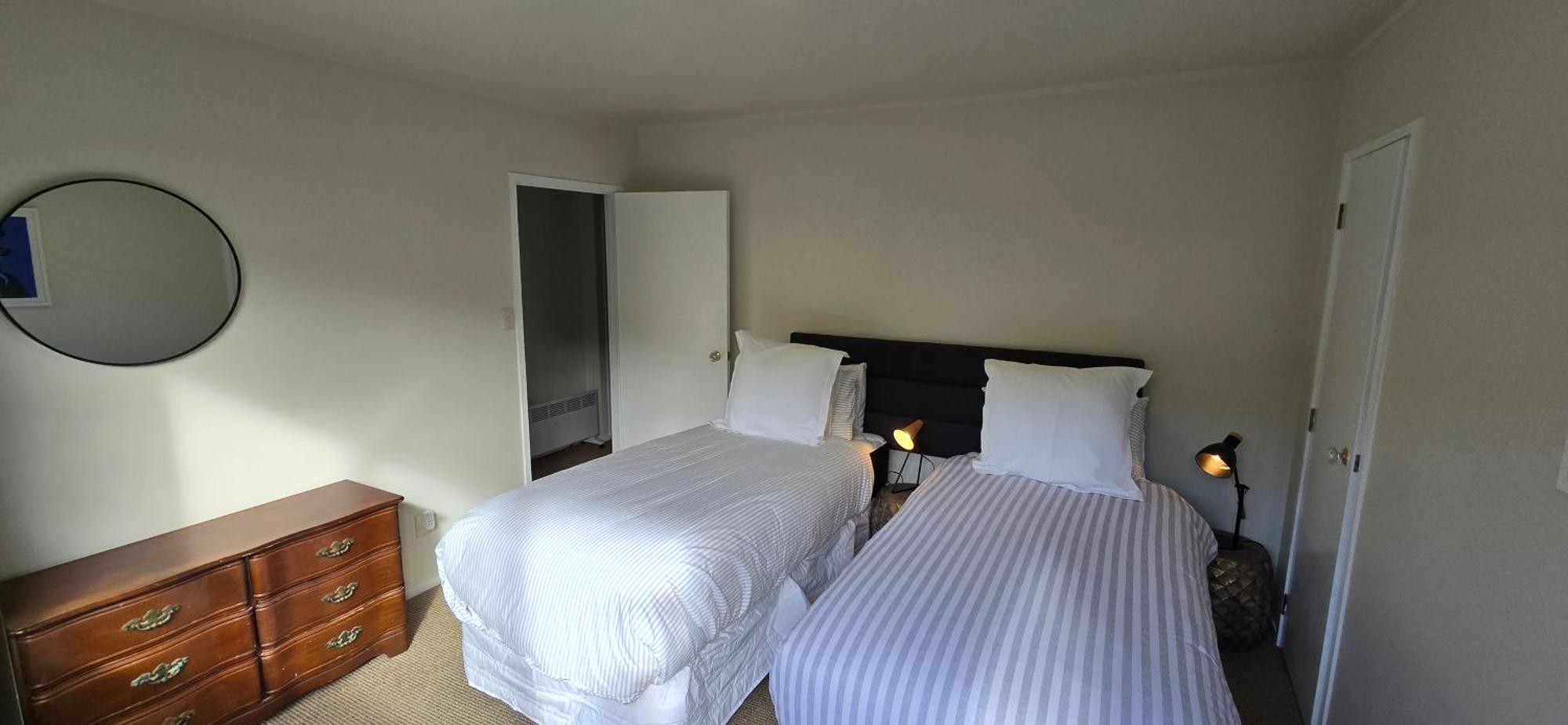 2 Bedroom Home, City And Sea Views Auckland Exteriér fotografie